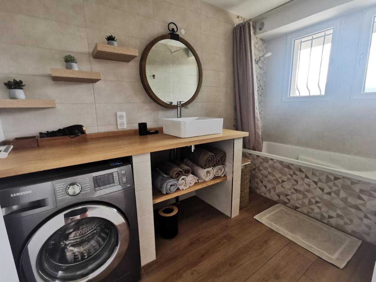 Sejour En Pleine Nature, Vue Imprenable, Jacuzzi Contes  Exterior foto